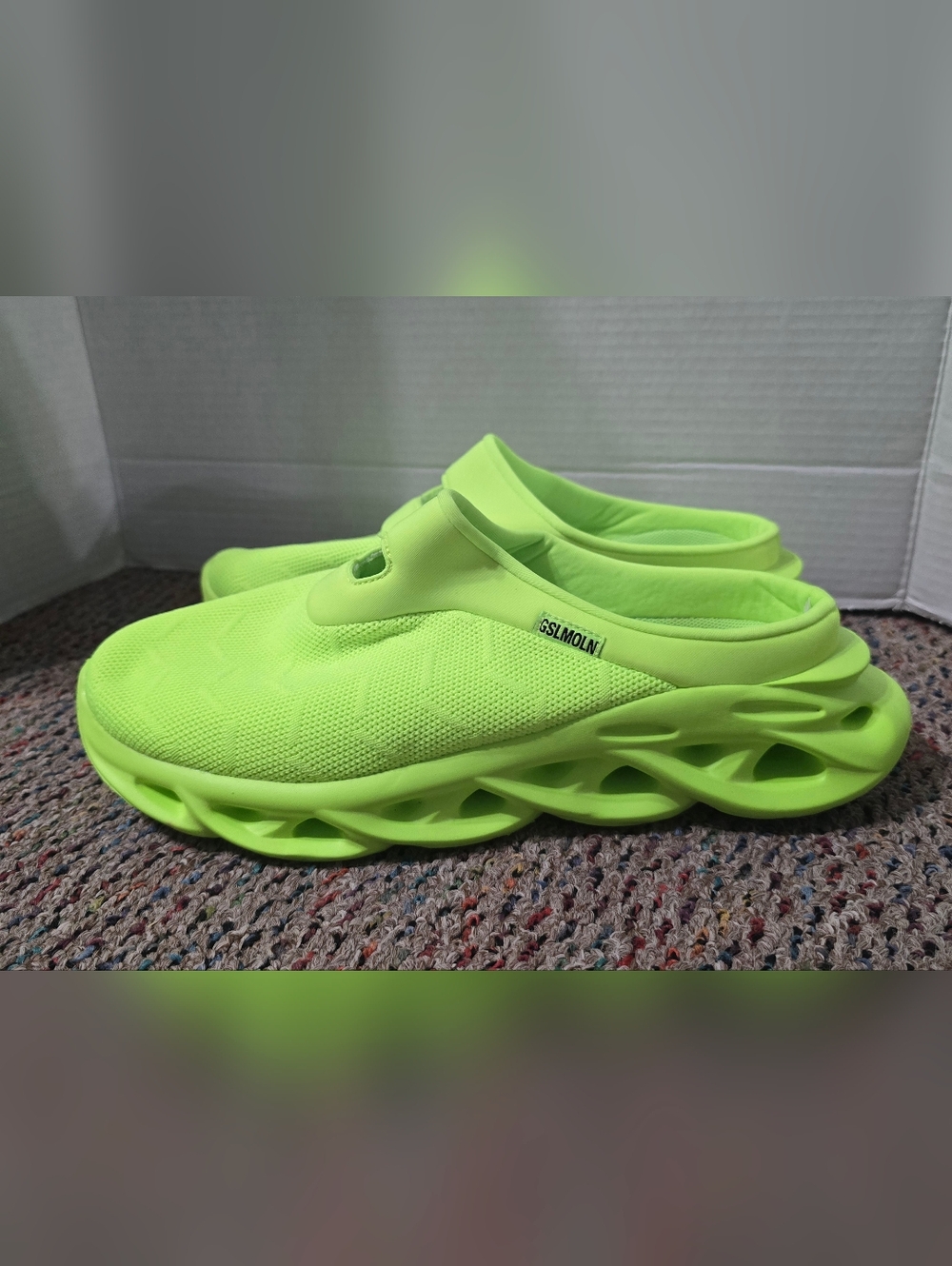 GSLMOLN Bright Neon Green Slide On Clogs Sneakers Men's 10 (43) NWOT